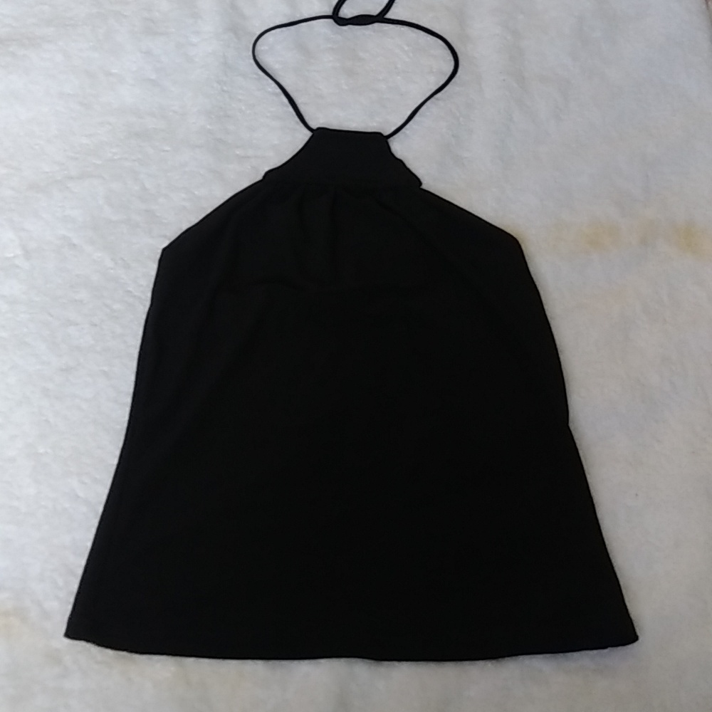 Nine piu .U.S.A Back less top